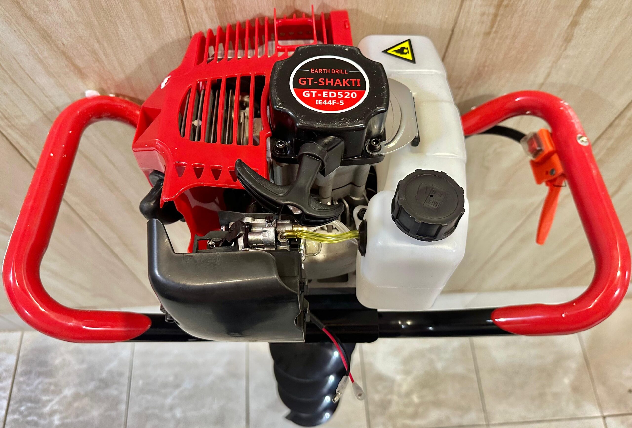 HED Earth Auger 63cc With 2 Auger Bit Free - Image 11