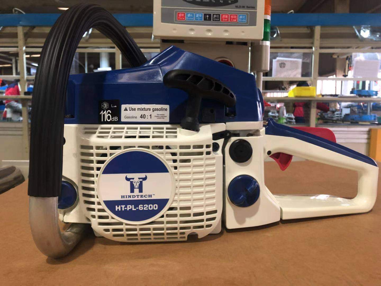 HED Petrol Chain Saw – 59cc, 4.0 HP - Image 4